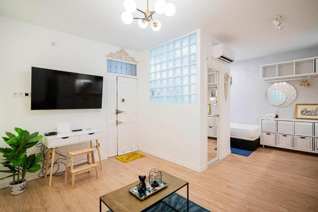 Cozy Studio In Chamberi Wifi-Ac-Fern-Hoz Madrid Eksteriør billede
